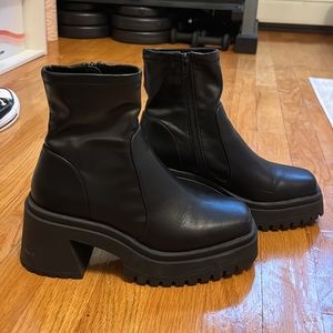 Madden Girl Chunky Black boots